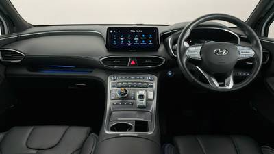 2022 HYUNDAI SANTA FE interior