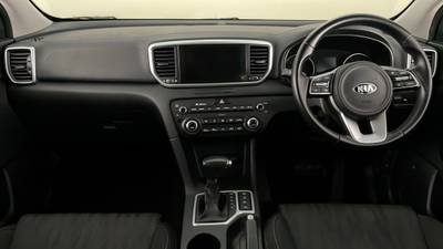 2020 KIA SPORTAGE interior