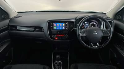 2019 MITSUBISHI OUTLANDER interior