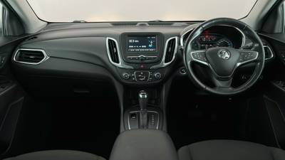 2018 HOLDEN EQUINOX interior