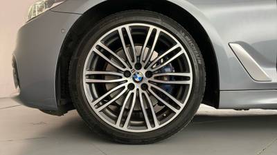 2017 BMW 5 SPORT gallery