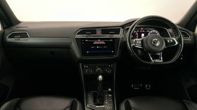 2017 VOLKSWAGEN TIGUAN interior