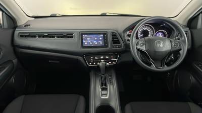 2021 Honda HR-V interior