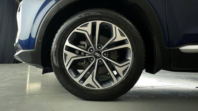 2019 HYUNDAI SANTA FE gallery