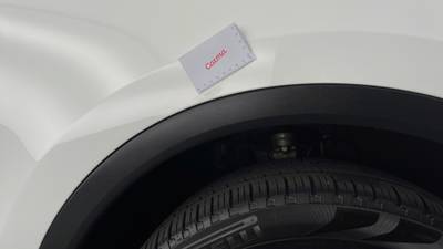 2014 PORSCHE CAYENNE imperfections