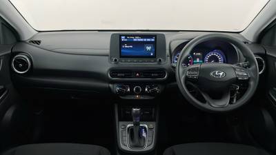 2020 HYUNDAI KONA interior