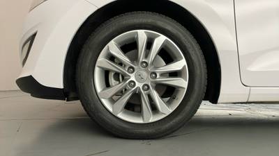 2014 HYUNDAI I30 gallery