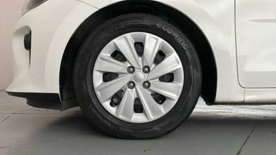 2019 KIA RIO gallery