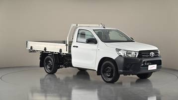 2019 TOYOTA HILUX