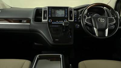 2019 TOYOTA GRANVIA interior