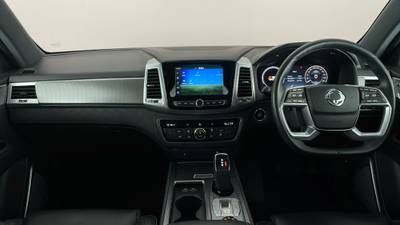 2021 SSANGYONG REXTON interior