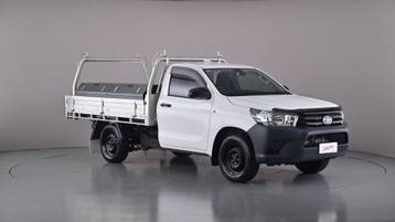 2023 TOYOTA HILUX