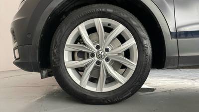 2019 VOLKSWAGEN TIGUAN gallery