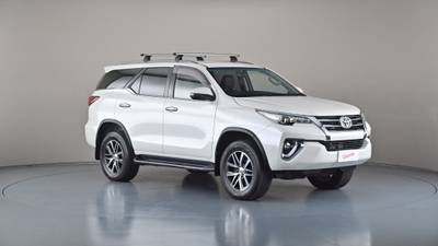 2017 TOYOTA FORTUNER