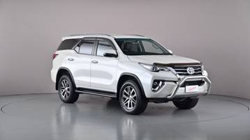 2018 TOYOTA FORTUNER