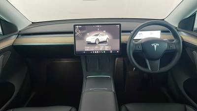 2022 Tesla Model Y interior