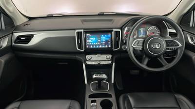 2024 GWM UTE interior