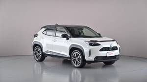 2022 TOYOTA YARIS CROSS
