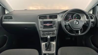 2016 VOLKSWAGEN GOLF interior