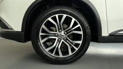 2016 MITSUBISHI OUTLANDER gallery