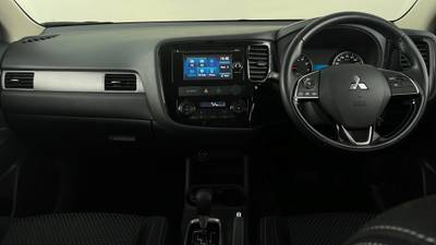 2016 MITSUBISHI OUTLANDER interior
