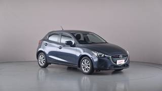 2016 MAZDA 2
