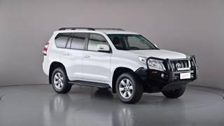 2017 TOYOTA LANDCRUISER PRADO