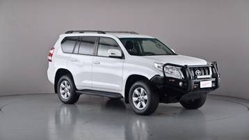 2017 TOYOTA LANDCRUISER PRADO