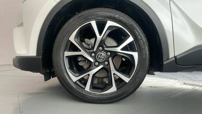 2018 TOYOTA C-HR gallery