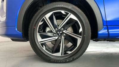 2023 MITSUBISHI ECLIPSE CROSS gallery