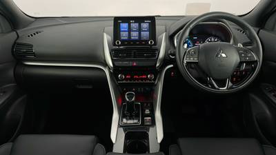 2023 MITSUBISHI ECLIPSE CROSS interior
