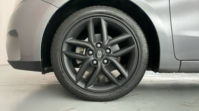 2017 KIA CERATO gallery