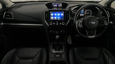 2020 Subaru Impreza interior