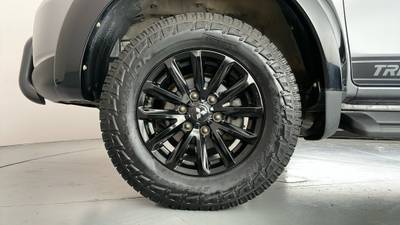 2018 MITSUBISHI TRITON gallery