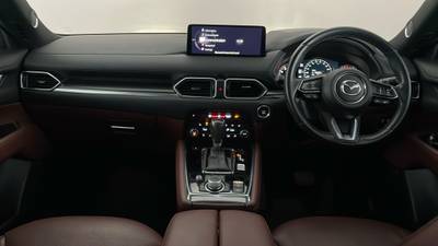 2022 MAZDA CX-8 interior