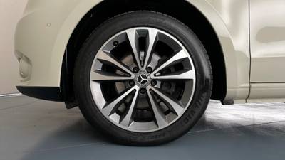 2021 MERCEDES-BENZ VALENTE gallery