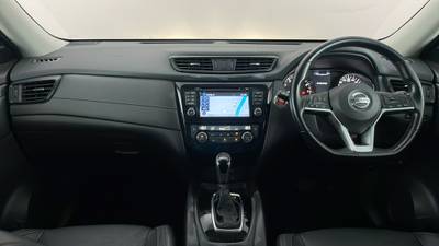 2020 NISSAN X-TRAIL interior