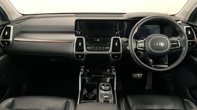 2020 KIA SORENTO interior