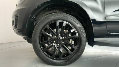 2021 FORD EVEREST gallery
