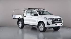 2021 TOYOTA HILUX