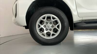 2021 TOYOTA HILUX gallery
