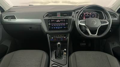 2021 Volkswagen Tiguan interior