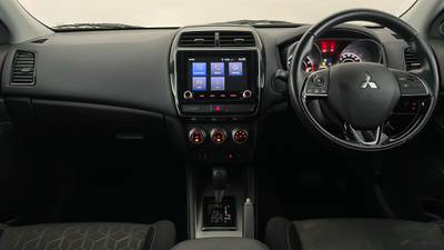 2020 MITSUBISHI ASX interior