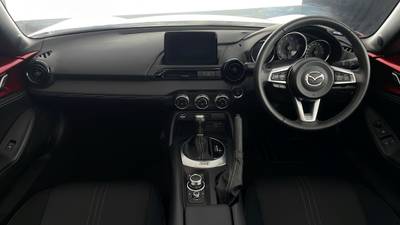 2021 MAZDA MX-5 interior