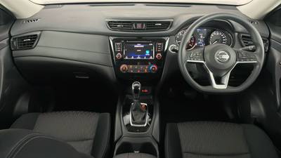 2022 Nissan X-Trail interior