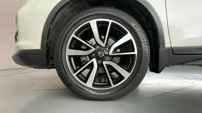 2019 Nissan X-Trail gallery