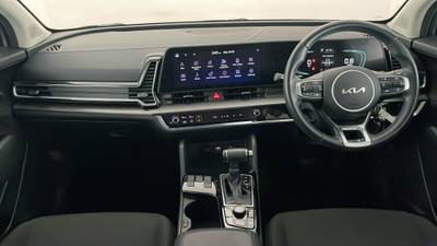 2023 KIA SPORTAGE interior