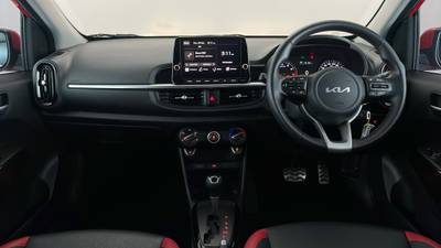 2022 KIA PICANTO interior