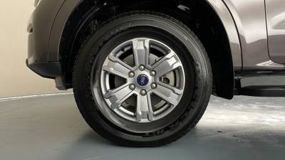 2023 FORD EVEREST gallery