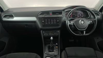 2017 VOLKSWAGEN TIGUAN interior